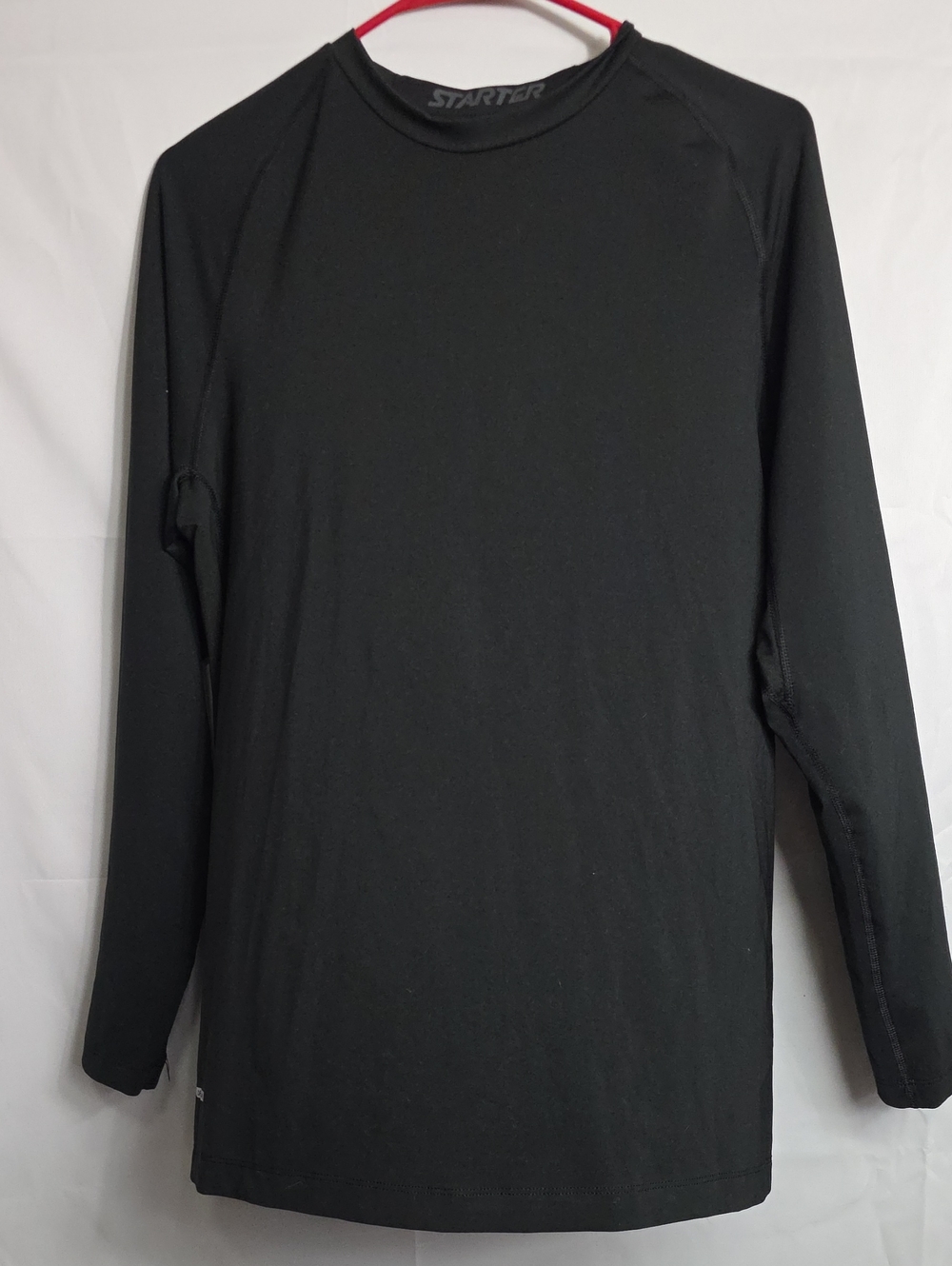 Starter Men’s Black Long-Sleeve Performance Shirt Size Large (M202)